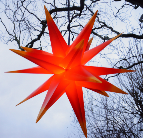 3D Außenstern Kaspar, Ø 55 cm, Weihnachtsstern, Faltstern mit 18 Spitzen, 4 m Außenleitung, LED Leuchtmittel - 230V E14 rot/gelb